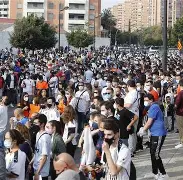 瓦伦西亚客场遭遇惨败，西甲球队危机四伏()